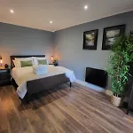 Maunie\'S Lodge