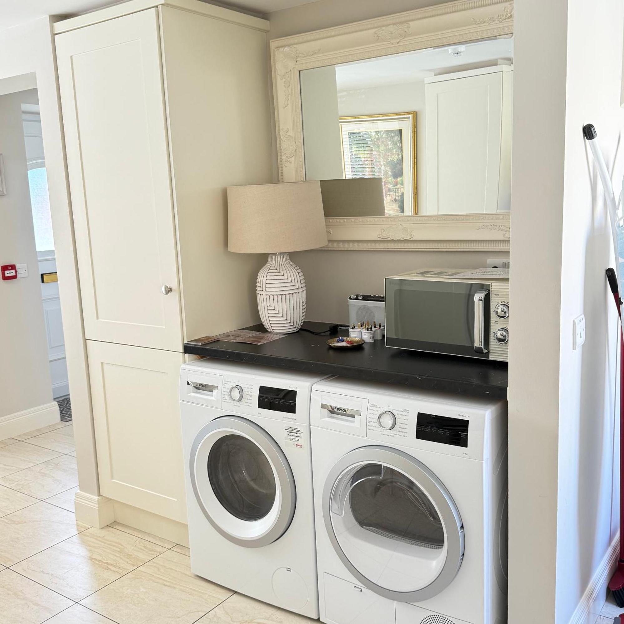 3 Fair Hill House Centrally Located With Parking And Wifi Sleeps 6 Holiday home
