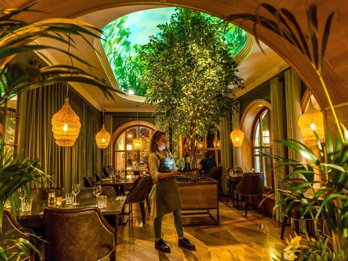 Hotel Killarney Plaza Hotel & Spa