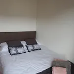 Acorn Lodge