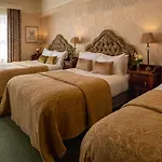 Arbutus Hotel