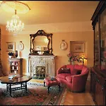 Arbutus Hotel