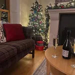 Reeks Country House
