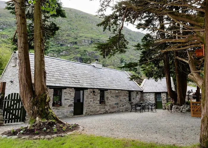 Gap Of Dunloe Shepherd\'S Cottage