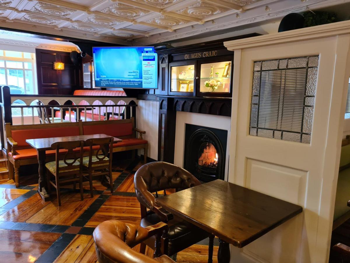 Court Hotel