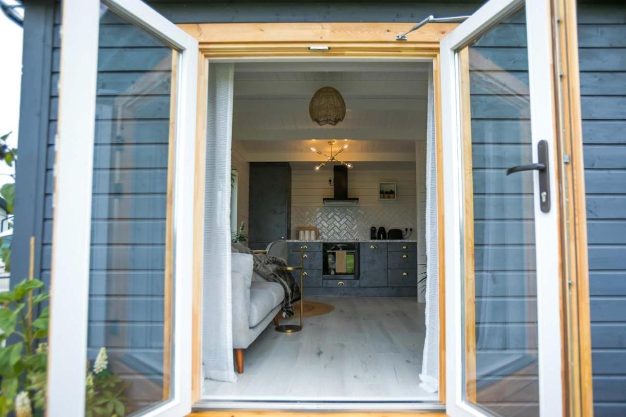 Chalet The Paddocks - Stylish, Cozy & Private *