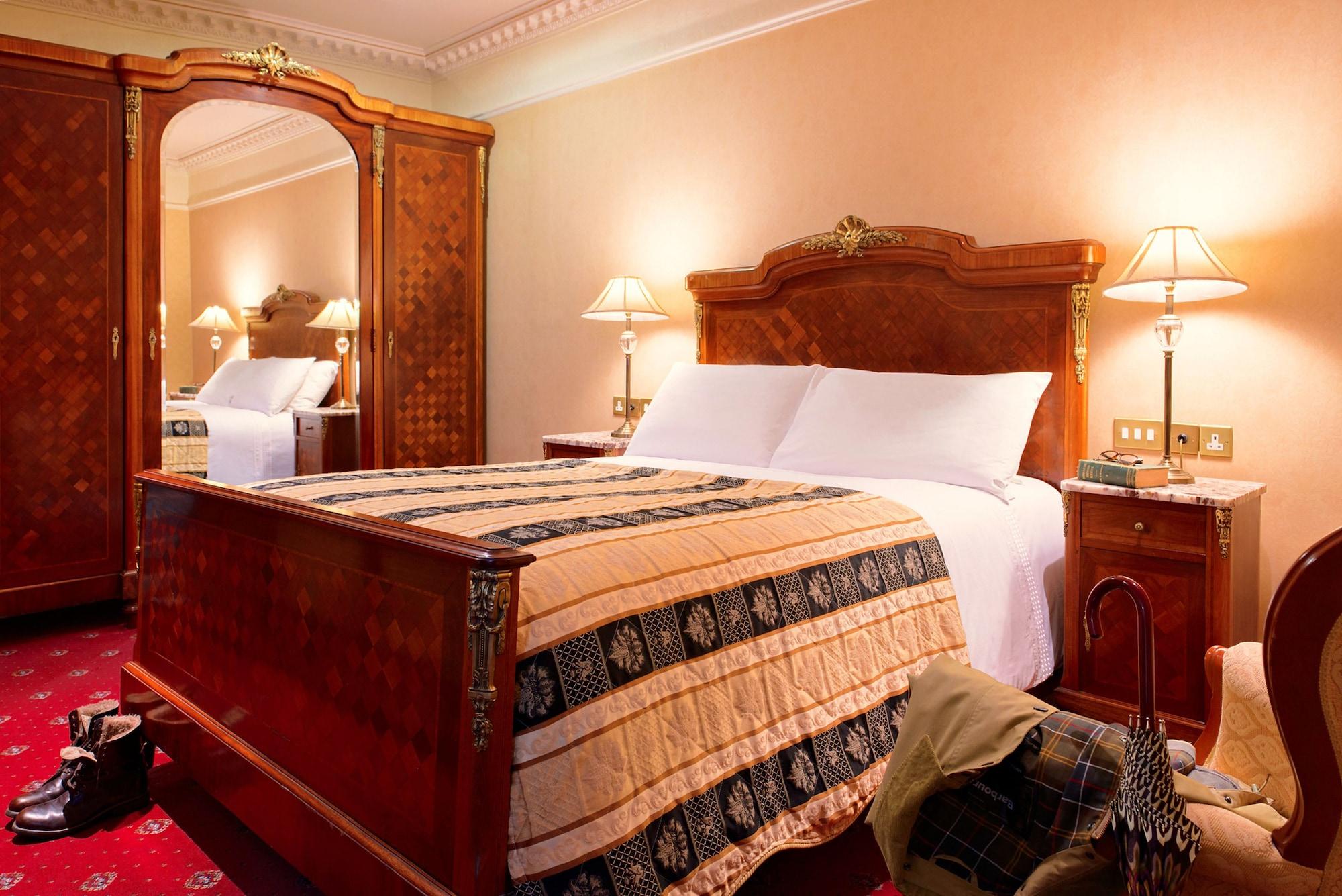 Arbutus Hotel