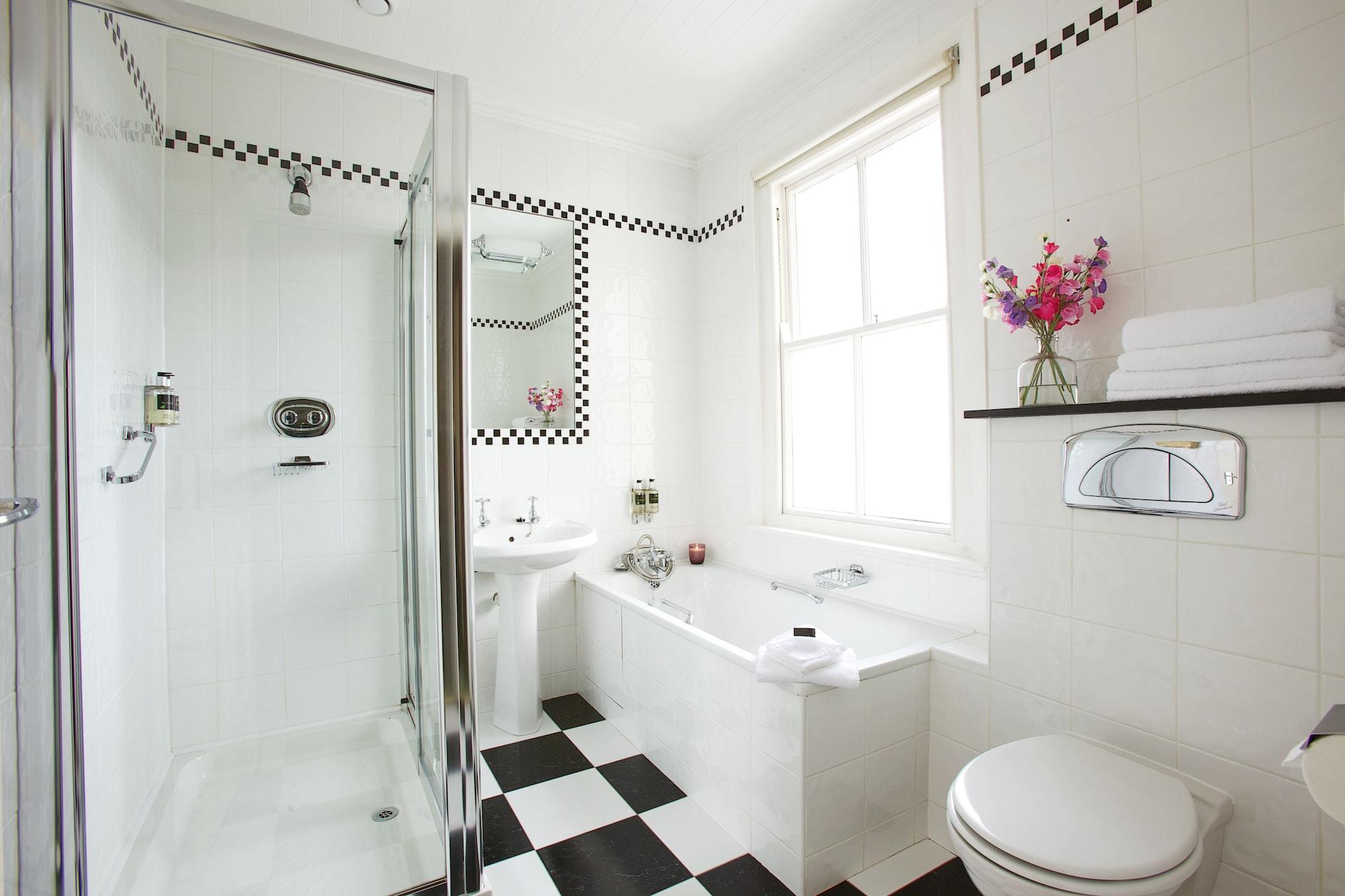 Hotel Arbutus 4*