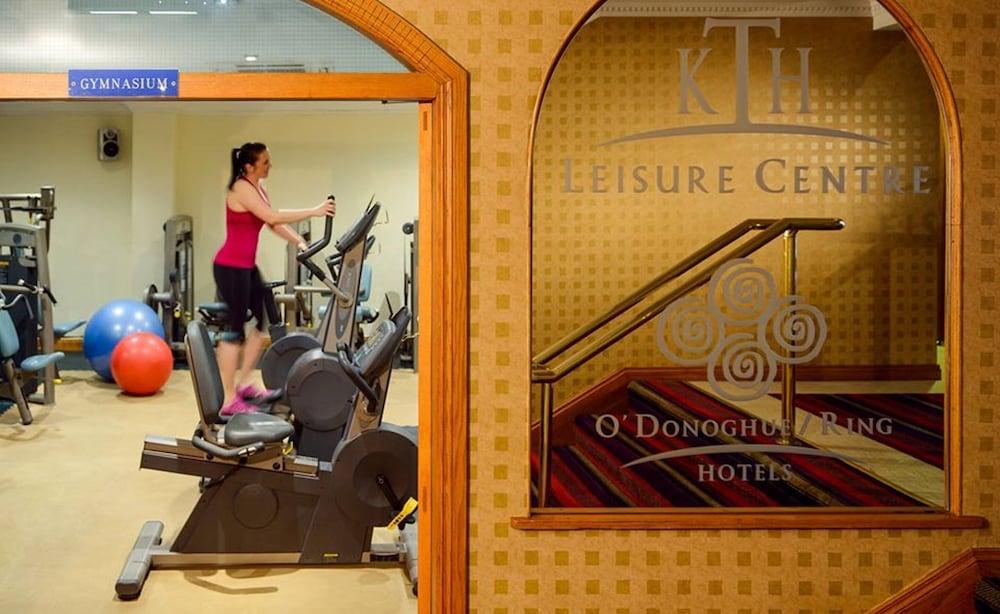 Hotel Towers & Leisure Centre 4*