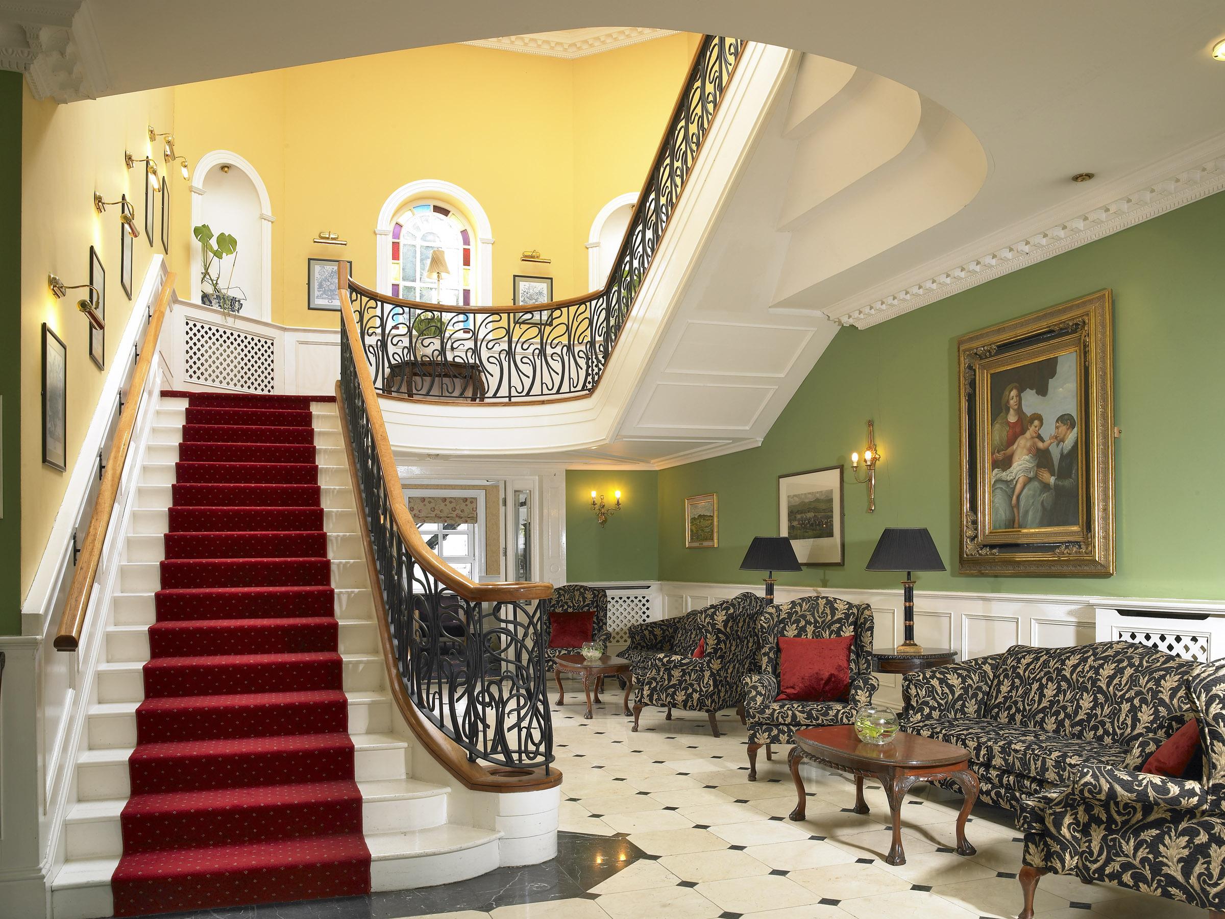 Dromhall Hotel