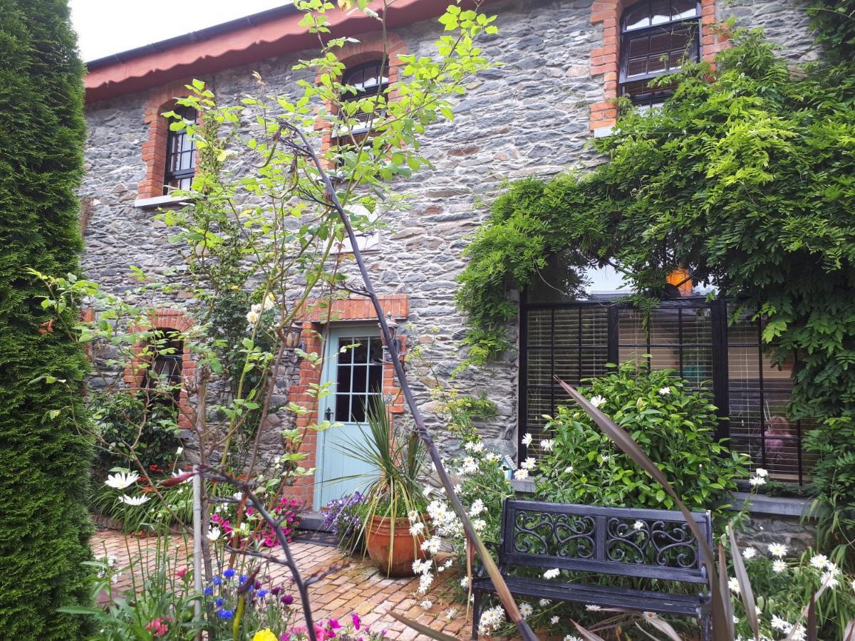 The Coach House At The Priory * Killarney