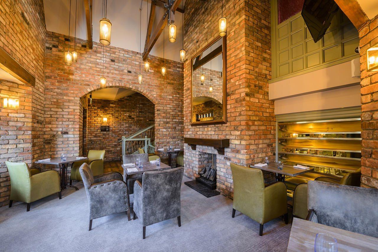 Dromhall Hotel 4*