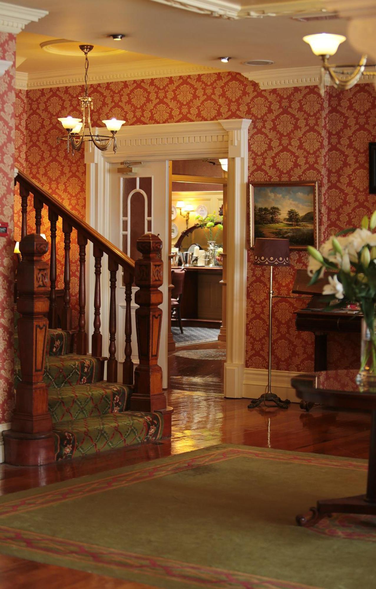 Hotel Arbutus