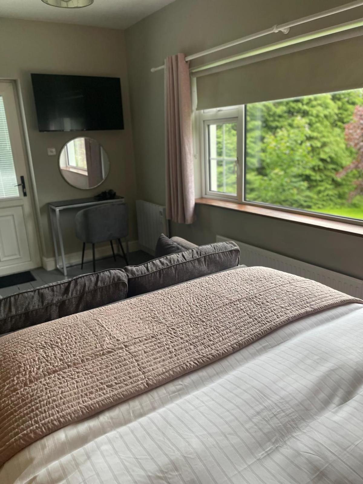 Abhaile Air Guest house