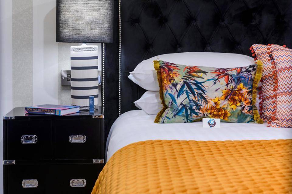 The Victoria Hotel 4*