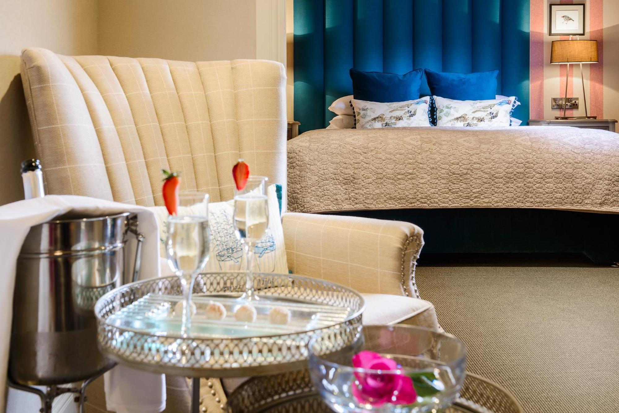 The Victoria 4*