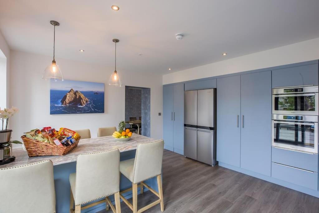 Holiday home Luxury Eleven Bedroom House Sleeps 23 5-10 Mins Walk From Town Centre Killarney