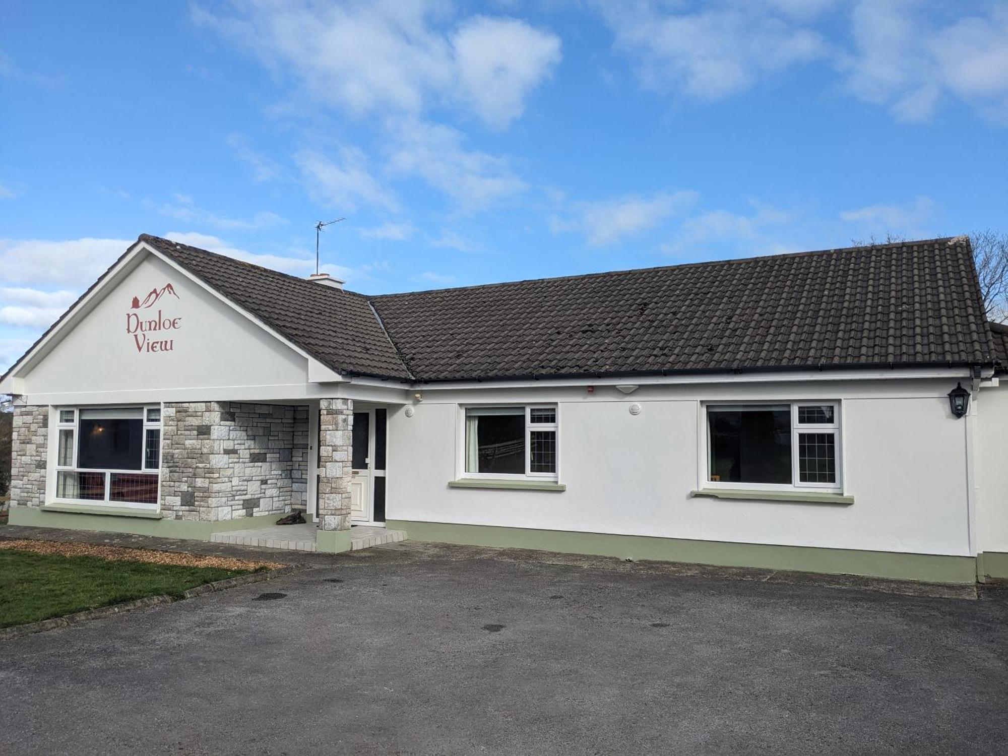 Holiday home Dunloe View *