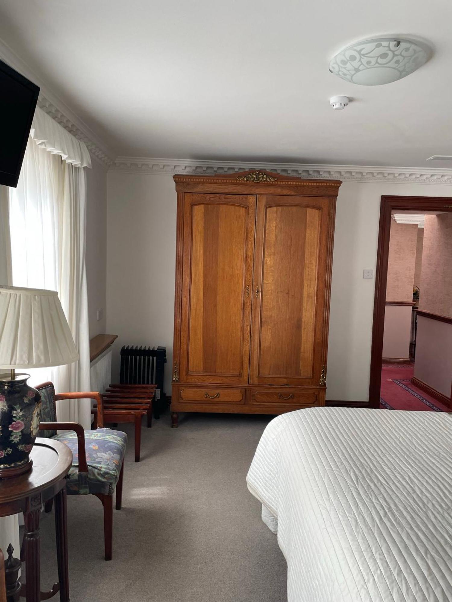 Foley's Townhouse Guest house