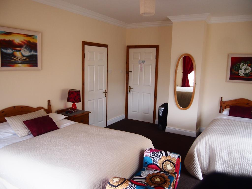 Woodlawn House 3*