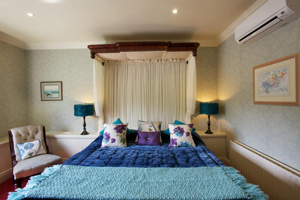 Hotel Arbutus 4*