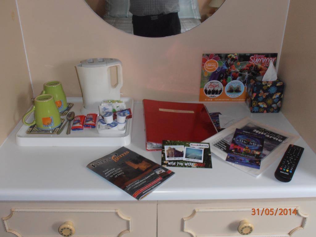 Larkfield House B&b, Ballycasheen Kerry V93 Wd51 3*