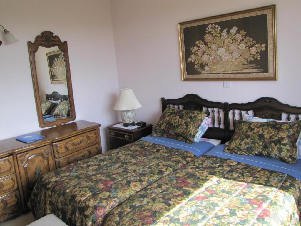 An Dooneen, The Hurley Farm Bed & Breakfast