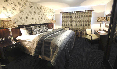 Hotel Court 3*