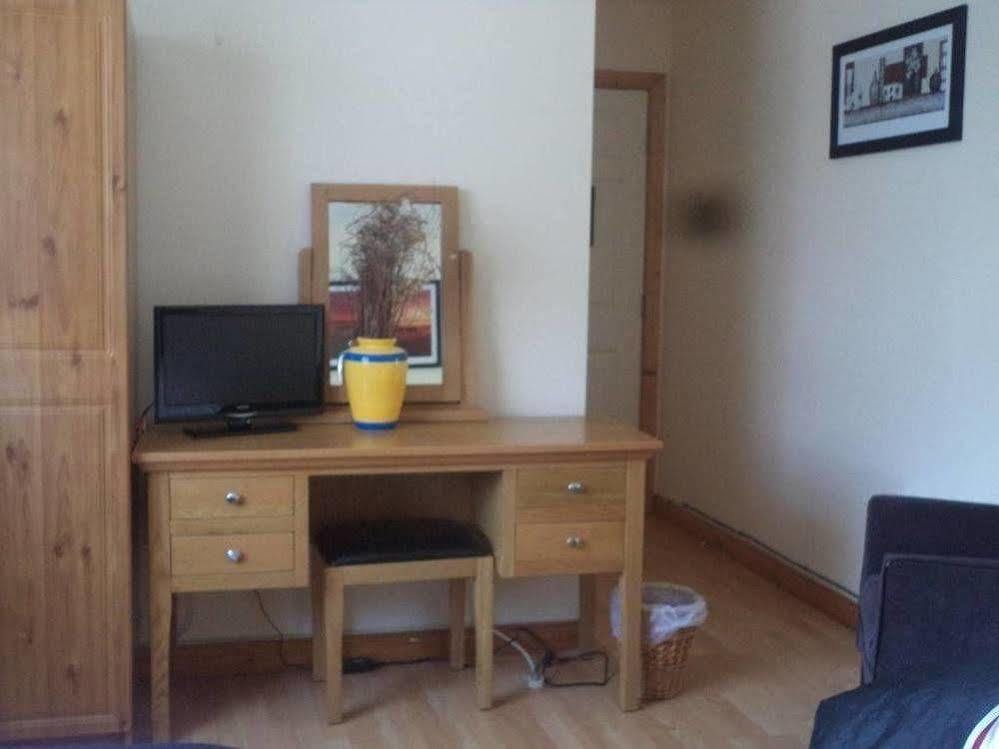 Ashbrook Bed & Breakfast 4*