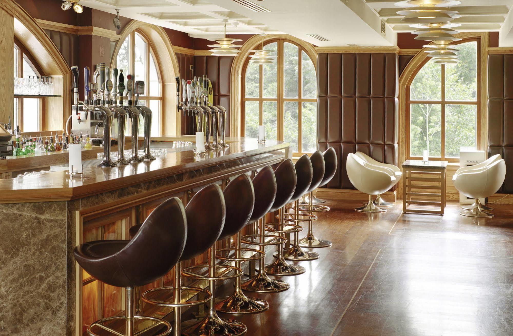 Killarney Plaza Hotel & Spa Hotel 4*