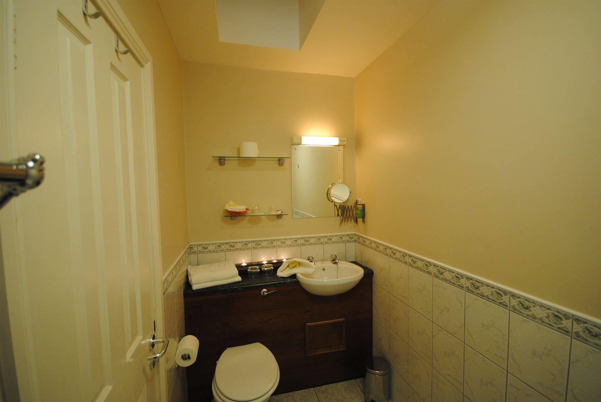 Abbey Guest house