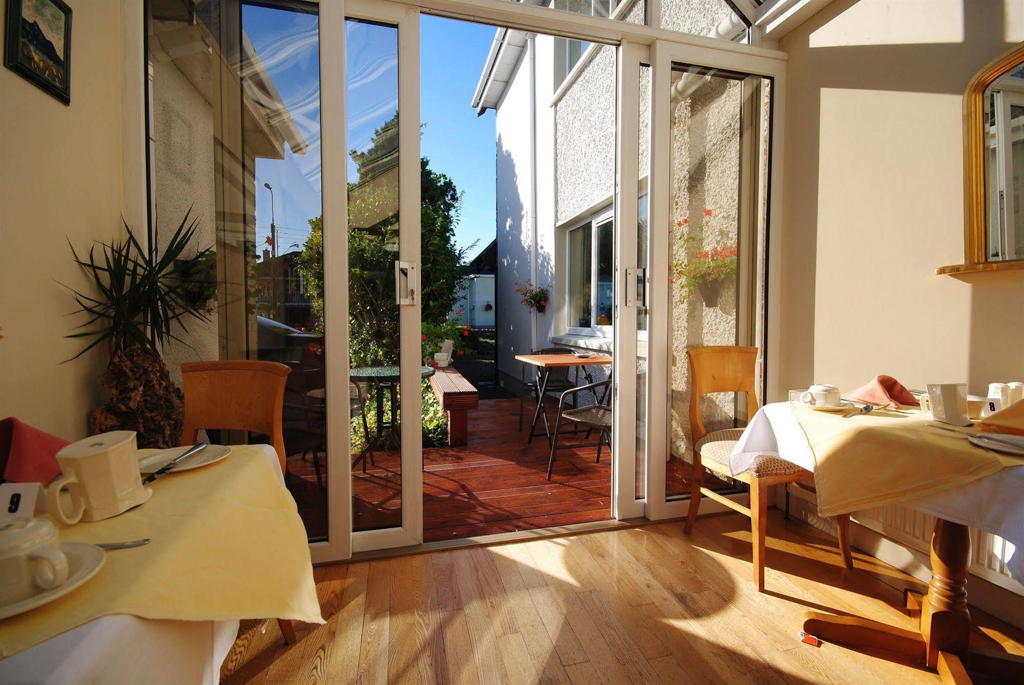 Guest house Abbey 4*