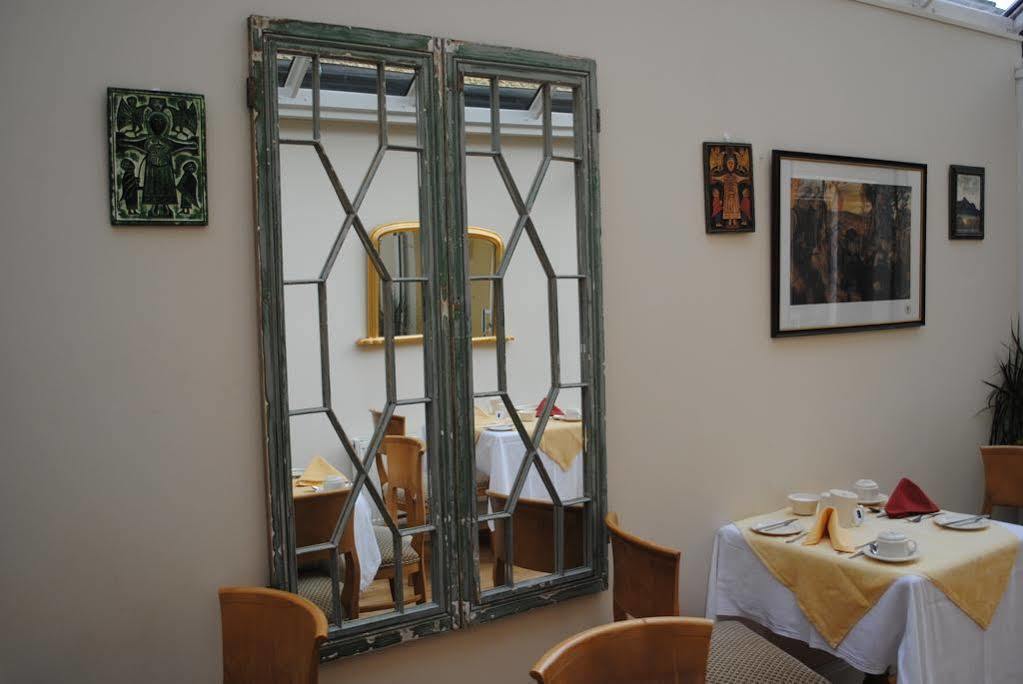 Abbey Guest house