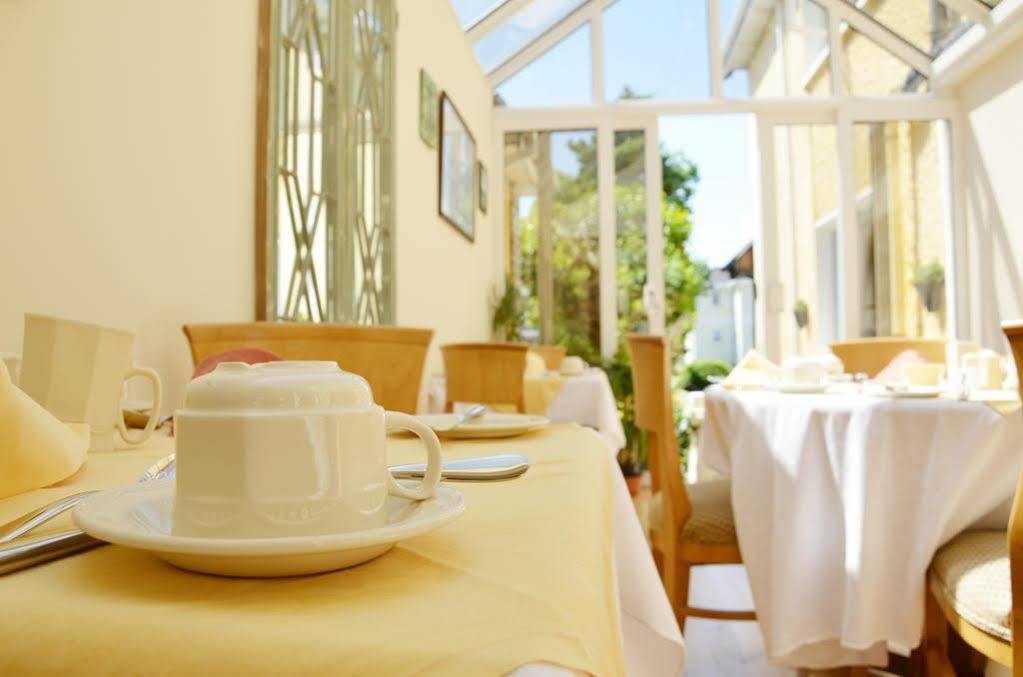 Abbey Guest house 4*