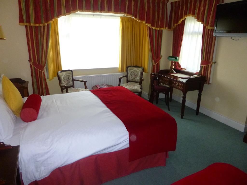Hotel Killeen House