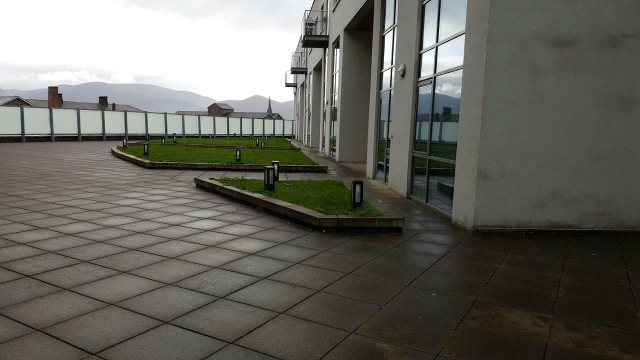 Reeks Gateway Townhouse Apartment *