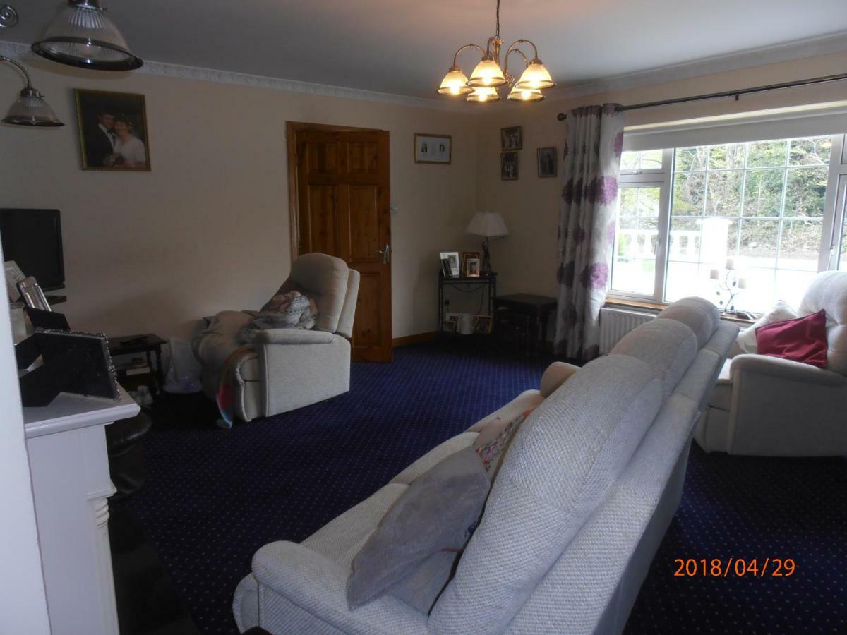 Larkfield House B&b, Ballycasheen Kerry V93 Wd51 Bed & Breakfast 3*