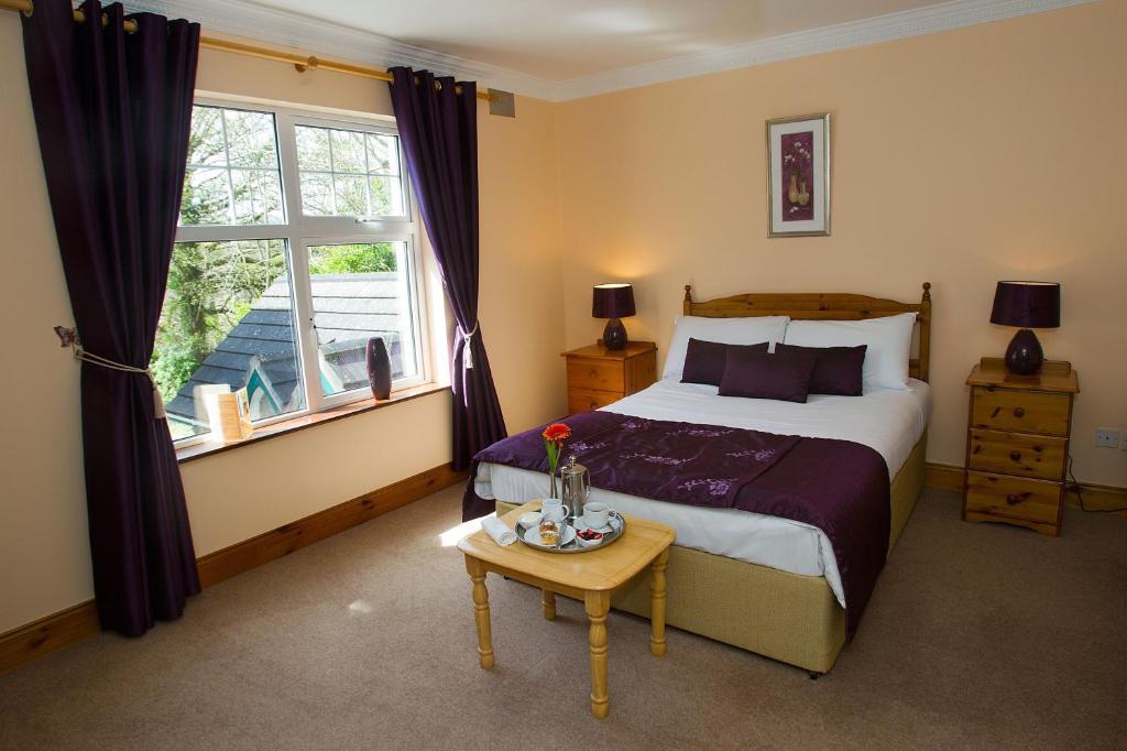 Woodlawn House 3*