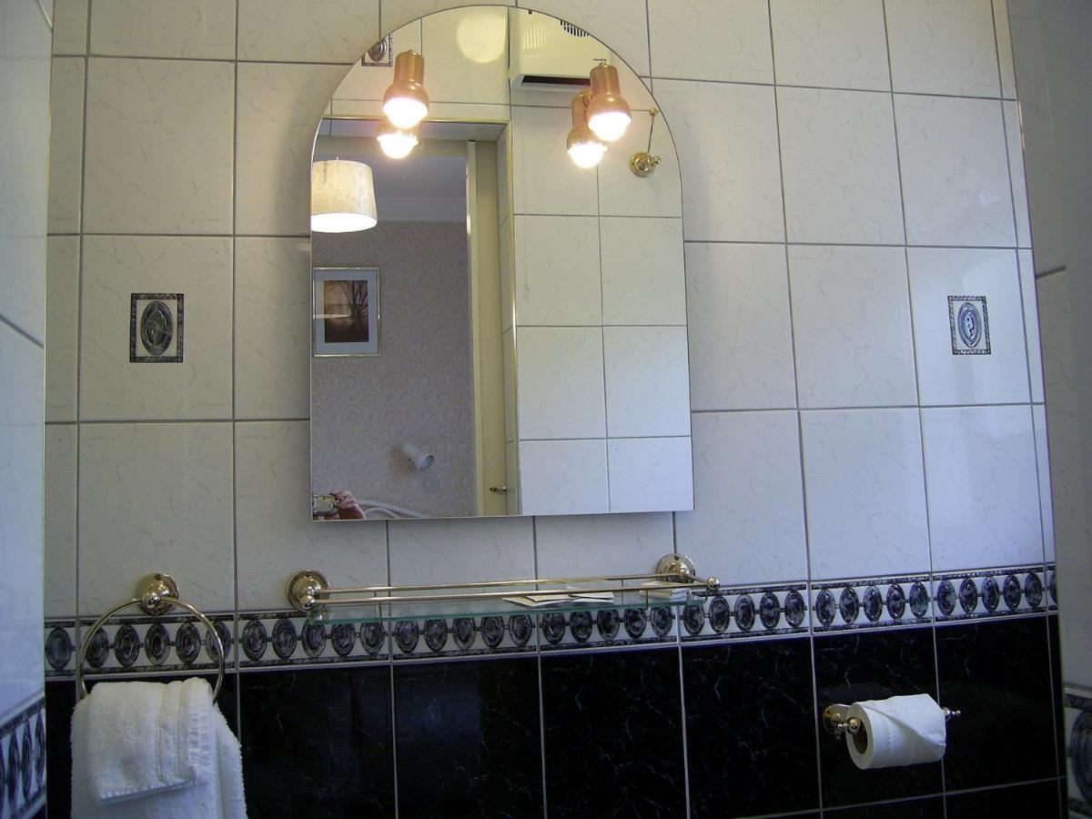 Bed & Breakfast Hilton Heights 3*