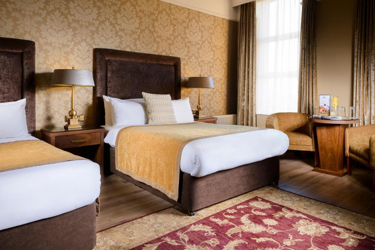 The Lake Hotel 4*