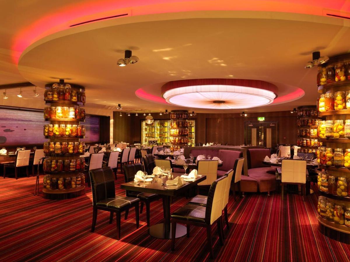 Towers & Leisure Centre Hotel 4*