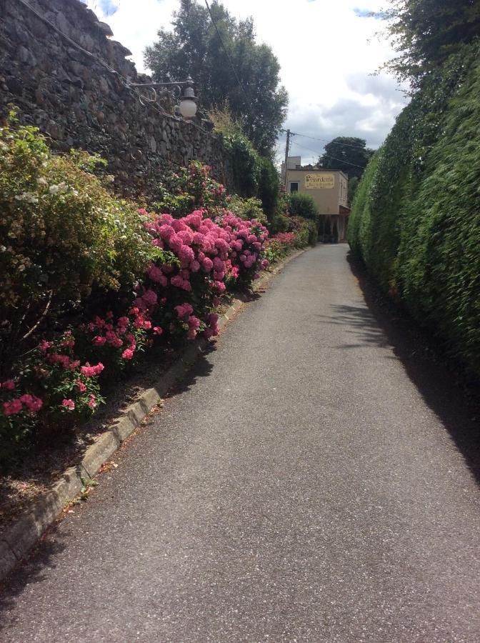 The Gardens Guest