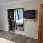 Large En-Suite Room