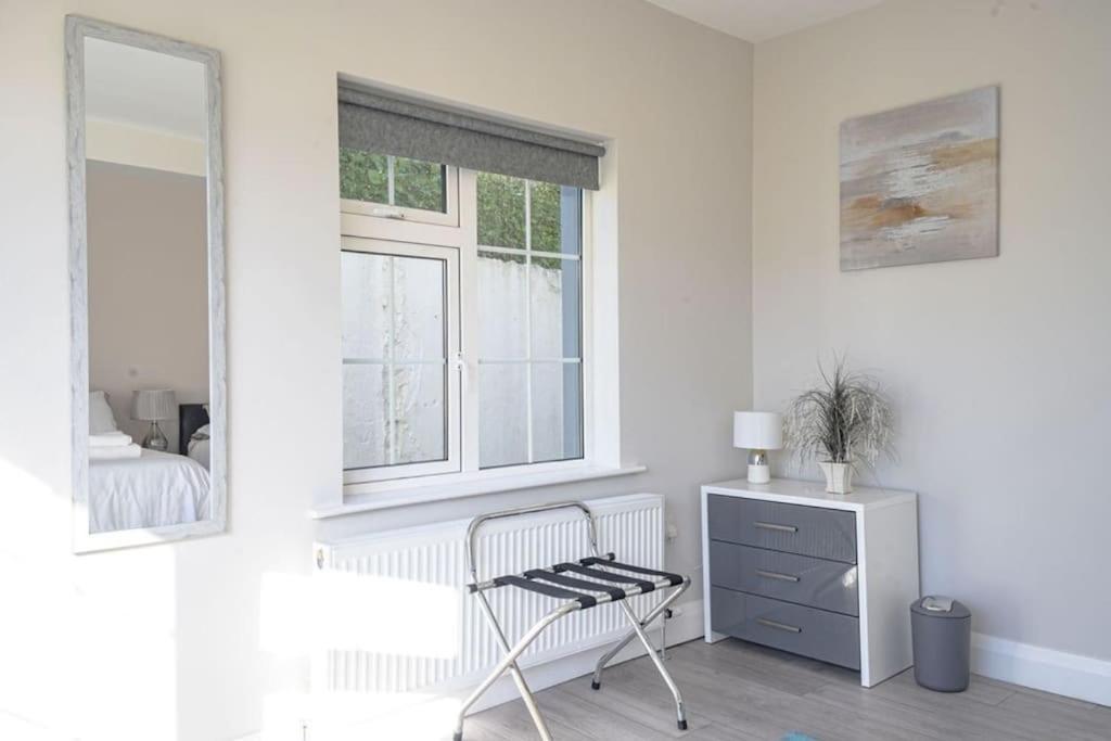 Kinvara House * Killarney