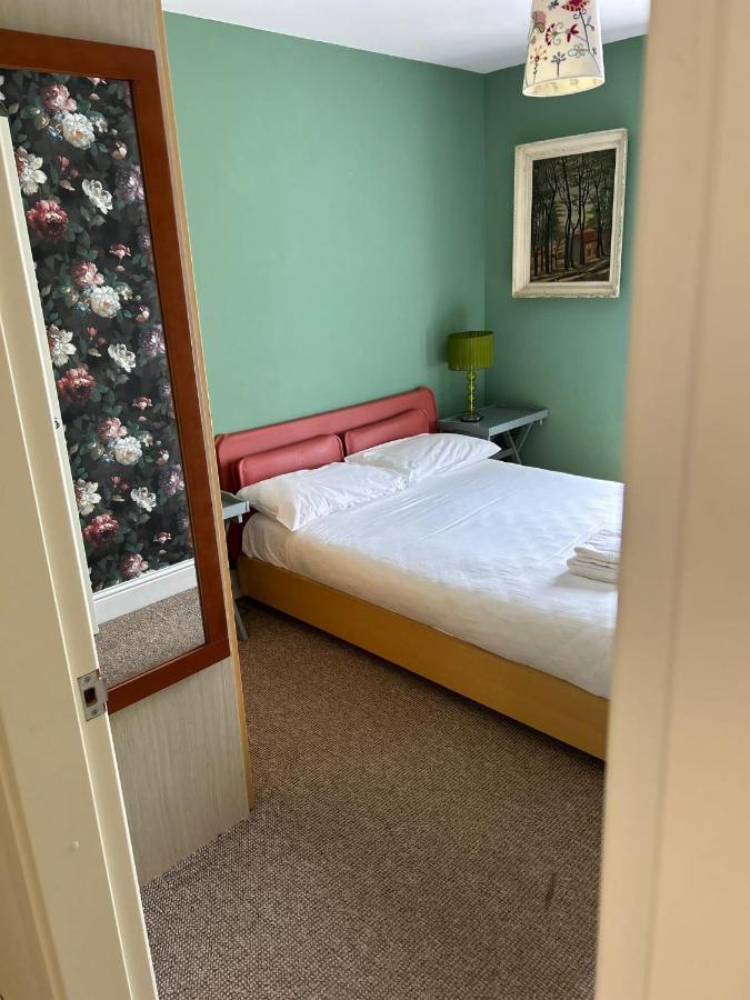 Modern 4 Bedroom House Ring Of Kerry -killarney Holiday home *