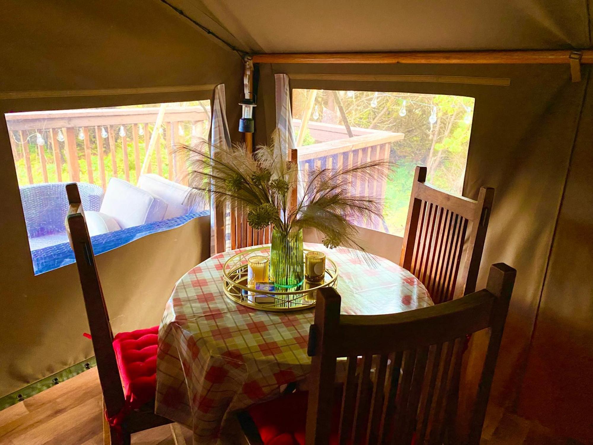 Luxury Tree Glamping Safari Tent * Killarney